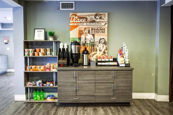 Oasis at Gold Spike - Adults Only image 25