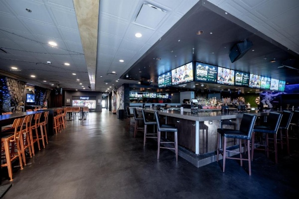 Oasis at Gold Spike - Adults Only image 29